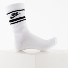 Nike - Sportswear essential socks
