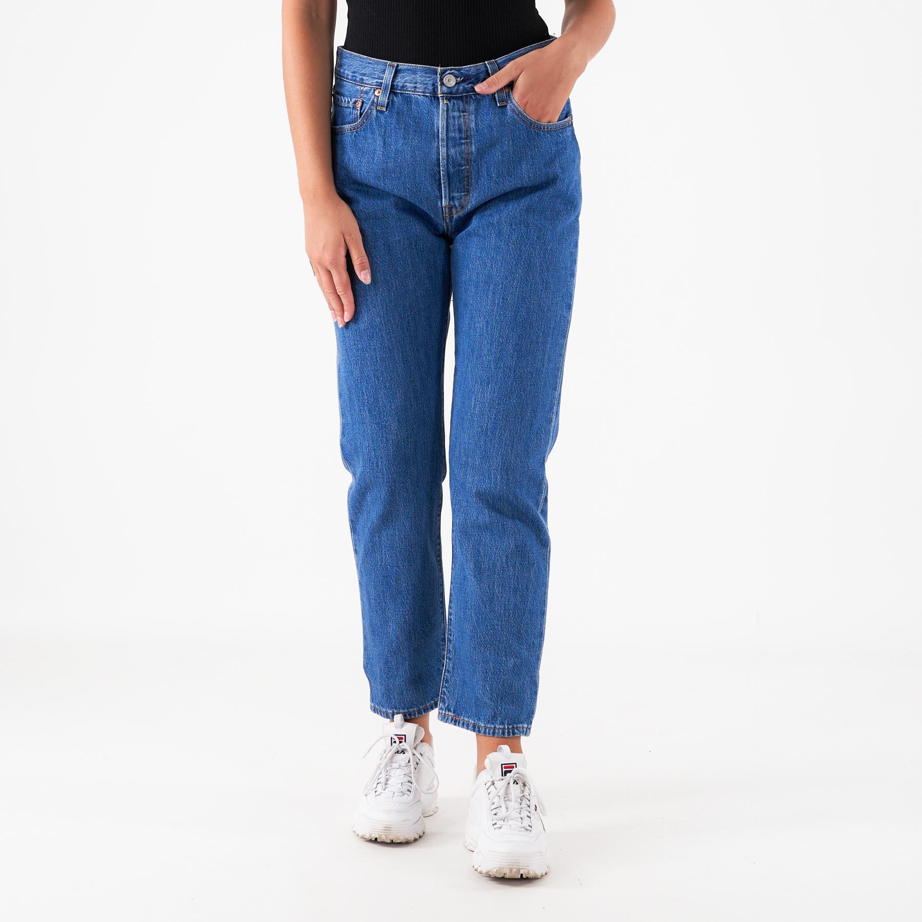 Levi's 501 crop - Jeans til damer - blå - 24/28 • 1000.00 DKK