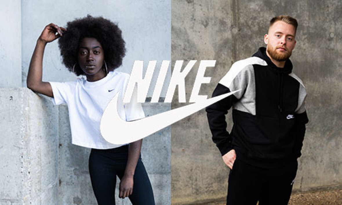 Nike tøj og tasker online fra stort Vi levere i