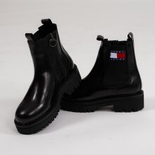 Tommy Hilfiger Shoes - Urban tommy boot