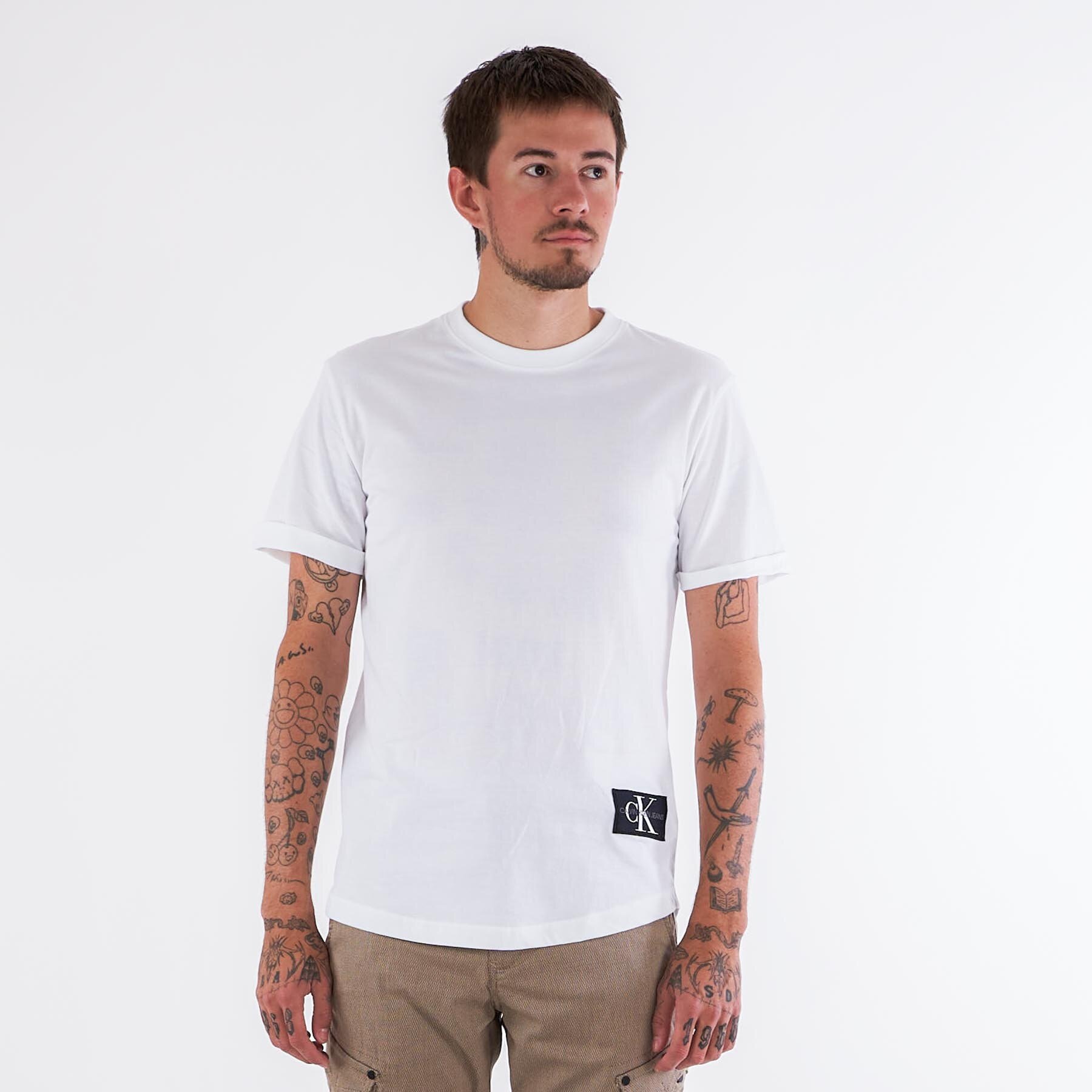 Calvin Klein - Badge turn up sleeve - T-shirts til mænd - YAF/BRIGHT WHITE - XL