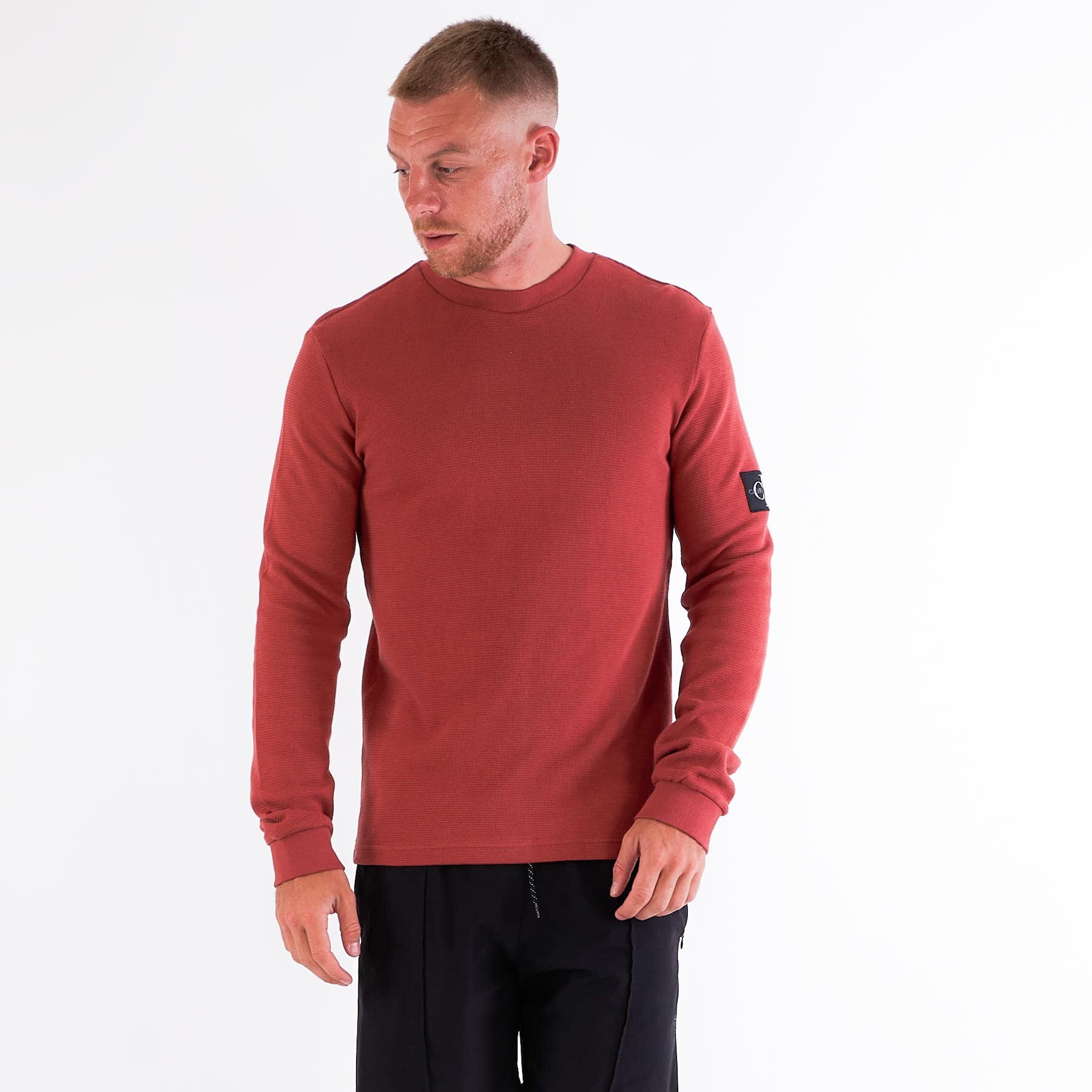Calvin Klein - Badge waffle ls tee - T-shirts til mænd - Rød - XL