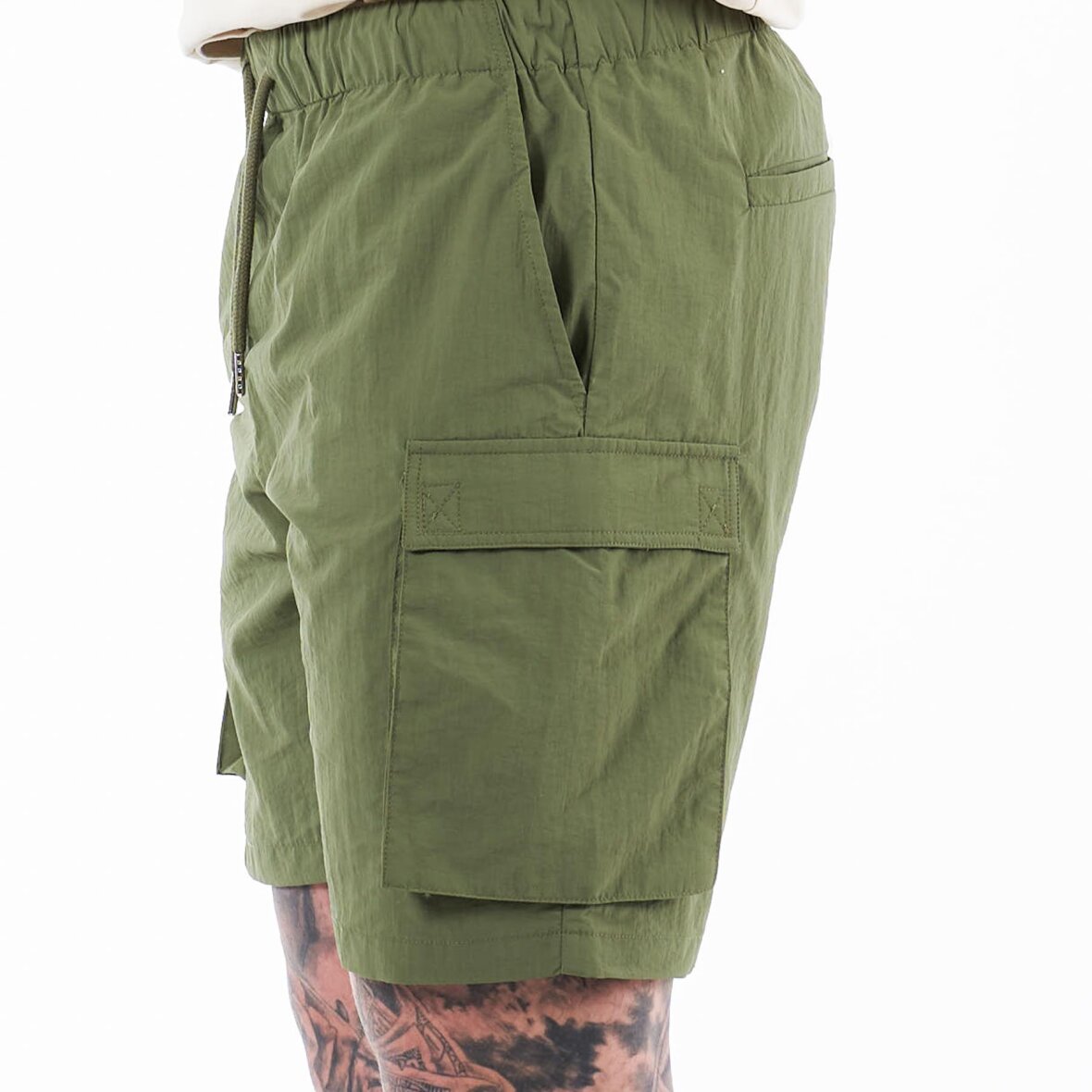 - - Amir cargo shorts